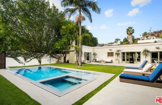 9155 Warbler Pl - 9155 Warbler Place, Los Angeles, CA 90069