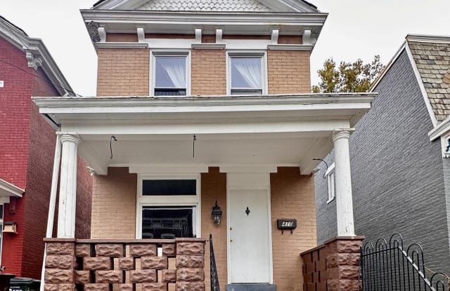 410 E 17th Street - 410 East 17th Street, Covington, KY 41014