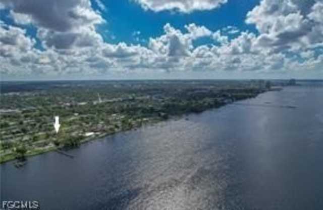 3933 E River Drive Gallery 2