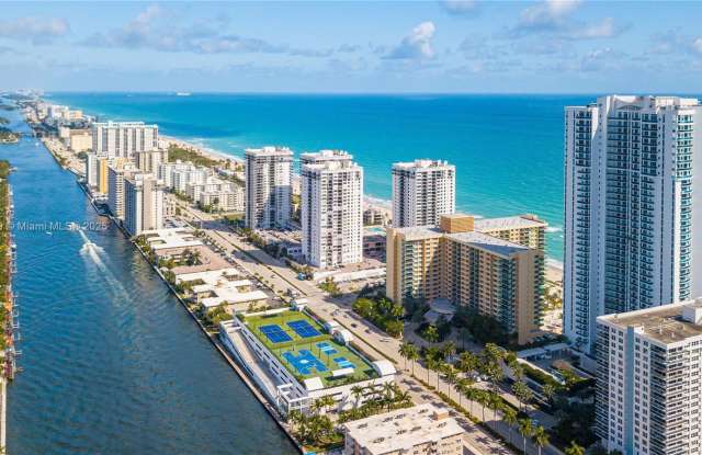 2501 South Ocean Drive photos photos