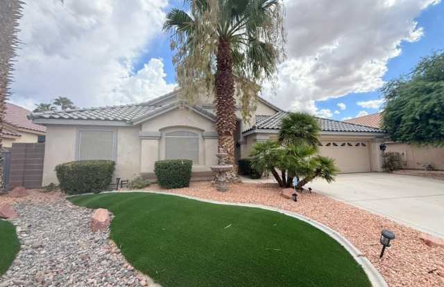 275 Macsnap Avenue photos photos