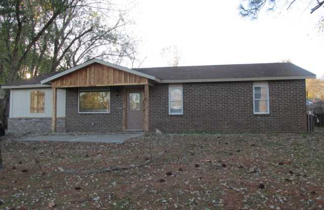 4 Bedroom House for Lease Gallery 1