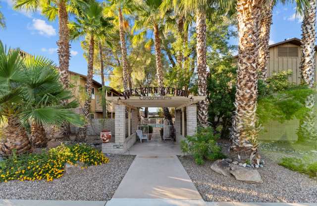 90 W Yavapai St photos photos