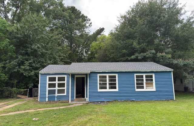 Renovated 3 Bed, 1 Bath Home on Avondale Rd Gallery 3