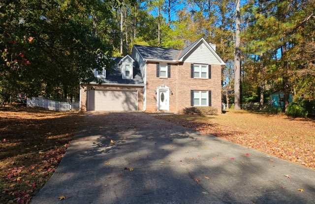 4 Bedroom 2.5 Bath in Peachtree City - 102 Sauterne Way, Peachtree City, GA 30269