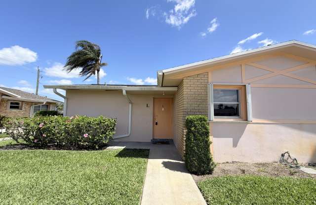 2607 Dudley Drive W photos photos