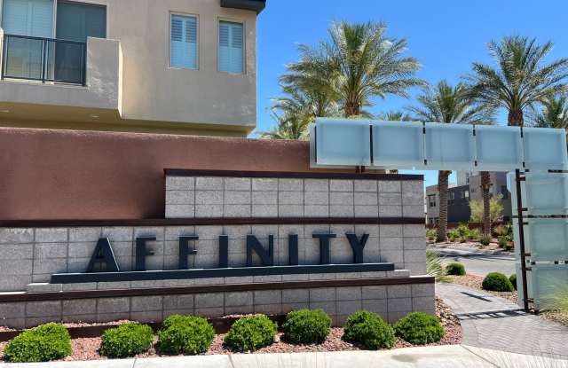 AFFINITY - SUMMERLIN West Gallery 1