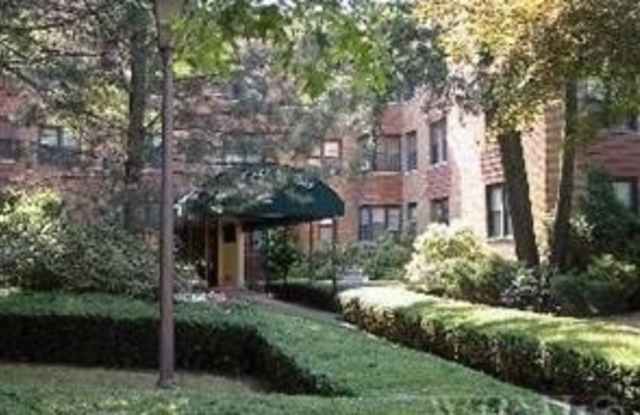 2 Greenridge Avenue unit: 2E - 2 Greenridge Avenue, White Plains, NY 10605 2 Greenridge Avenue unit: 2E - 2 Greenridge Avenue, White Plains, NY 10605
