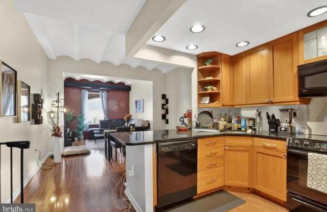 825 N 29TH Street unit: 2C photos photos