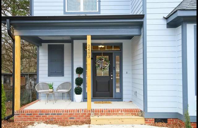2403 Hart St photos photos