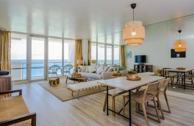 5601 Collins Avenue Gallery 2