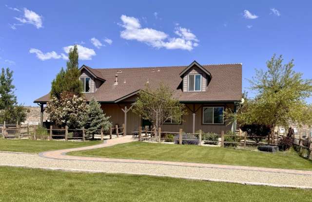 Home For Rent on 5 acres in Minden Gallery 1