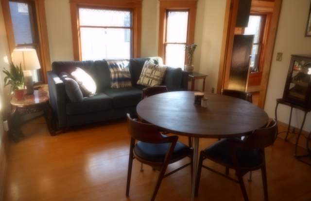 2538 Jefferson St NE # 2 Gallery 2