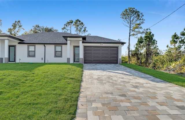 704 Homer Avenue S unit: 1 photos photos