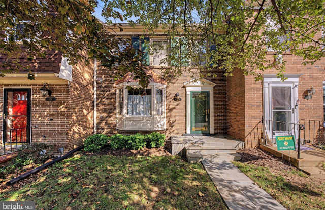 8203 DOCTOR CRAIK Court Gallery 1