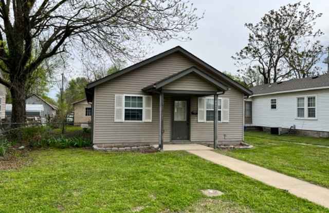 2 Bedroom 1 Bathroom House photos photos