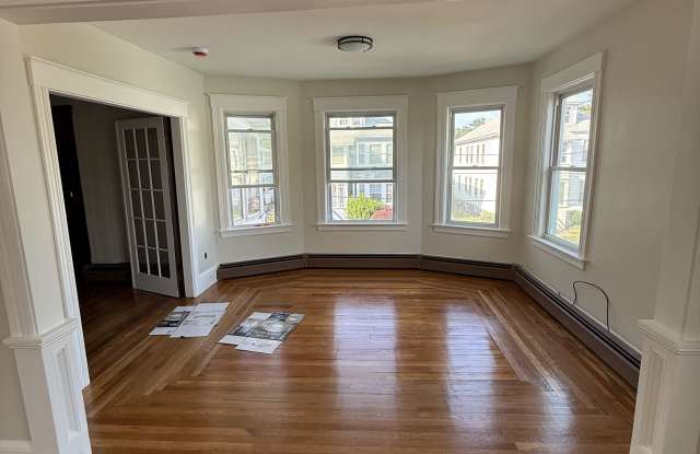 24 Burgess St photos photos