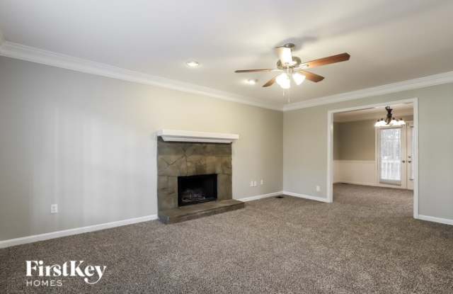2155 Brandon Acres Drive Gallery 4