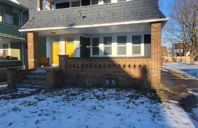1721 Cliffview Road photos photos