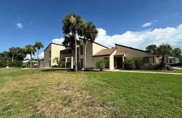 7012 Constitution Blvd #206 photos photos