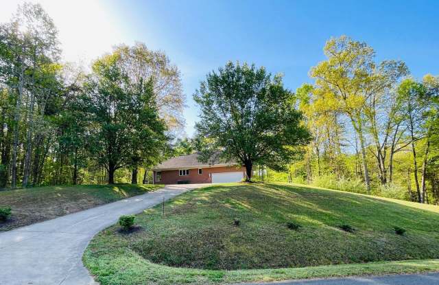 MOUNTAIN VIEW SCHOOL DISTRICT - STAFFORD - SEVEN LAKES NEIGHBORHOOD - 19 Winning Colors Road, Stafford County, VA 22556