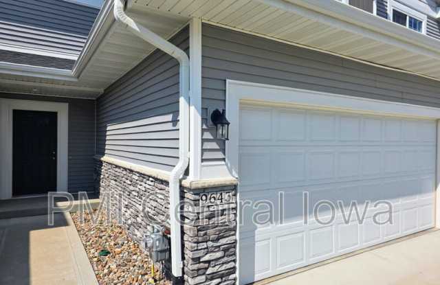 9643 Turnpoint Dr Gallery 2