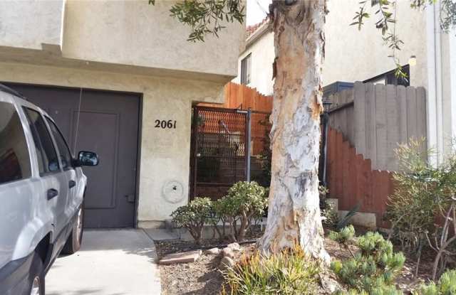 2061 Chatsworth Boulevard Gallery 2
