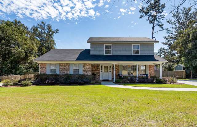 Spacious 4-Bedroom Home with Pool, Two Primary Suites  Private In-Law Suite – Close to Downtown Fairhope! photos photos
