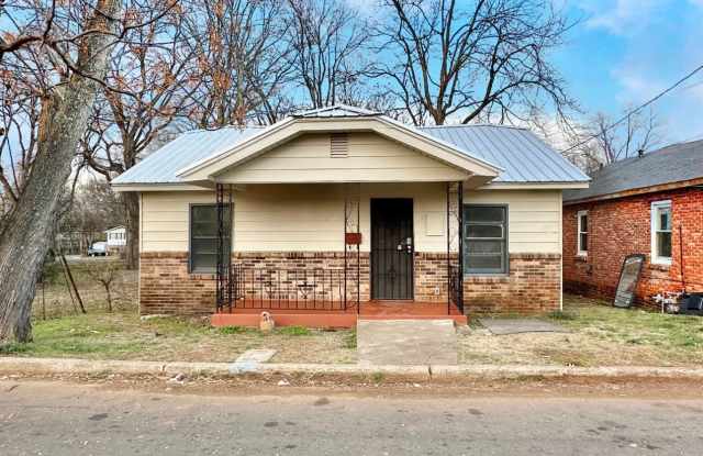 112 Kappa Avenue South Gallery 1