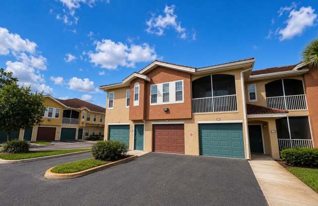 Updated 2BR Condo with Garage in Hunter’s Creek Gallery 3