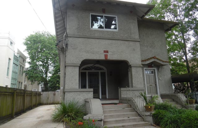 8014-8016 ST CHARLES AVE - 8014 Saint Charles Ave, New Orleans, LA 70118