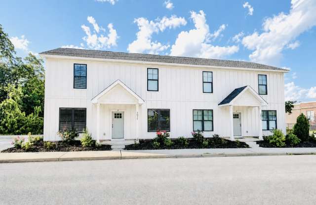 2035 Rosewood Drive - # A photos photos