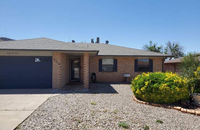 3 Bedroom, 2 Bath with large fenced in back yard! Great for Pets and Kids! photos photos