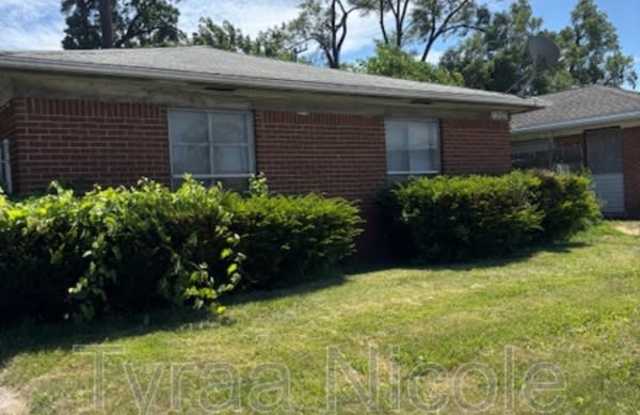 12930 Southfield Service photos photos