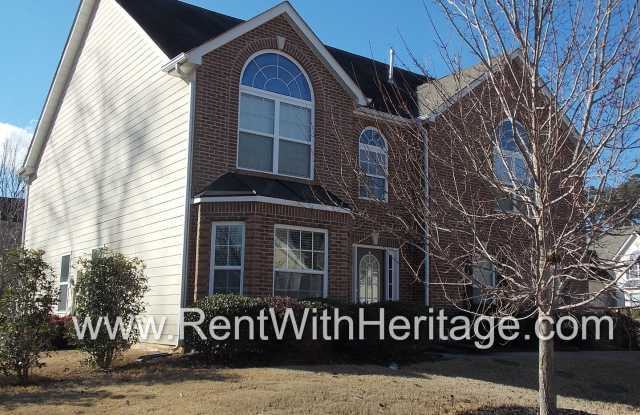 WOW!!....AMAZING BRICK FRONT HOME/ UPGRADES GALORE/ SWIM -TENNIS/ CORNER LOT/ POPULAR SCHOOLS - 61 Briandwood Drive, Newnan, GA 30265
