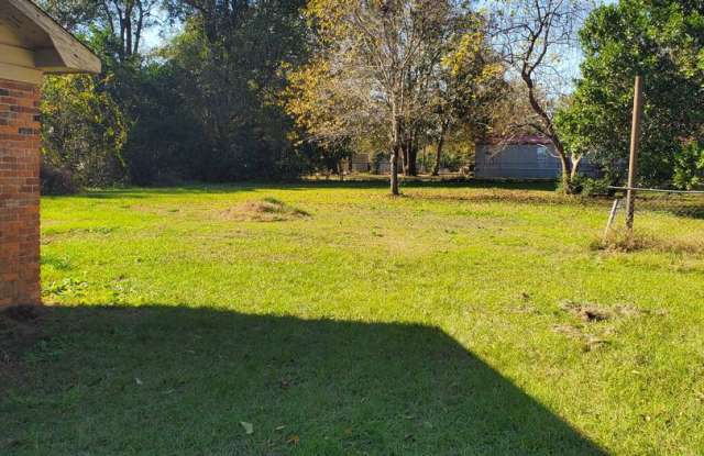 1531 Rockdale Dr. Gallery 2