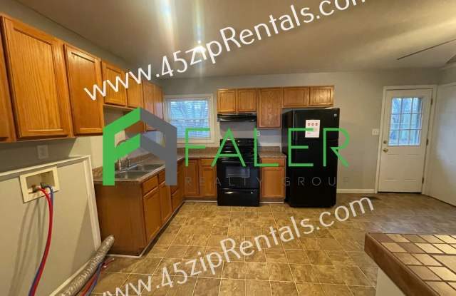 Updated Ranch w/ Carport Gallery 4