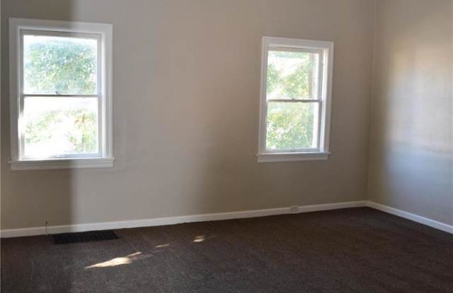 107 East Etta Avenue Gallery 2