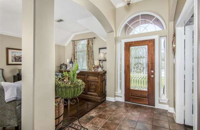 5914 Rustling River Drive Gallery 4