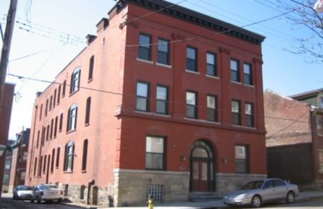 1301 Arch St - 1301 Arch Street, Pittsburgh, PA 15212