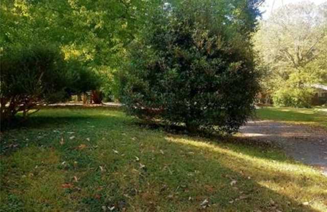 5621 Zanola Drive SW Gallery 4