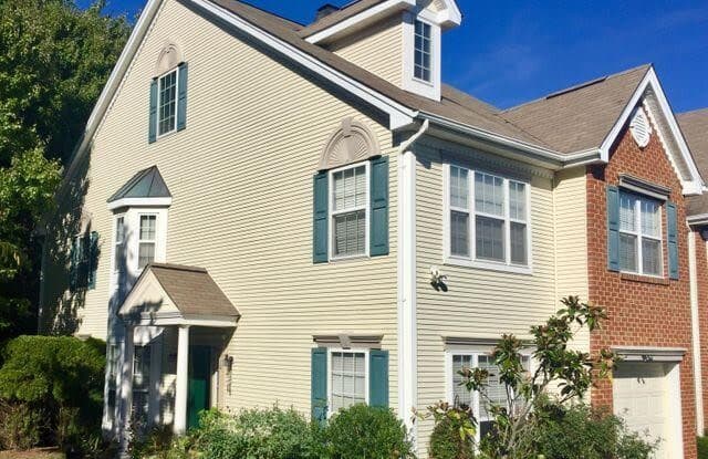 18 Durant Avenue - 18 Durant Avenue, Monmouth County, NJ 07733