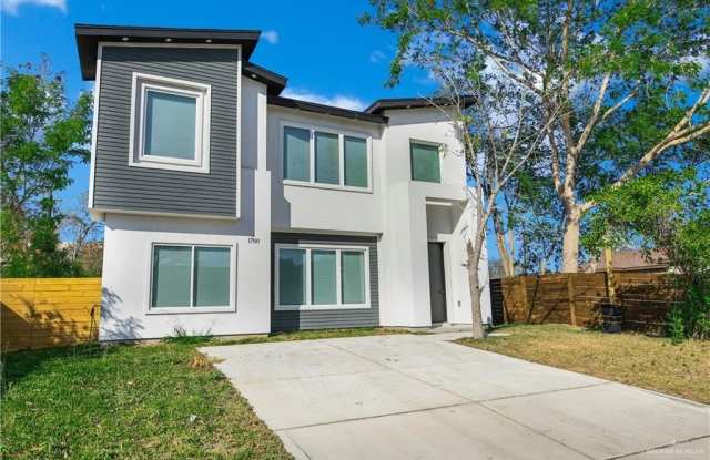 1700 Toronto Avenue photos photos