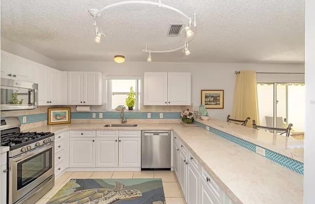 7561 Southeast 171st Sun Valley Place - 7561 Southeast 171st Sun Valley Place, The Villages, FL 32162