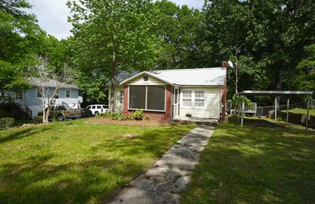 Cozy 2BR Home in Forestdale – Freshly Updated  Fenced Yard! photos photos