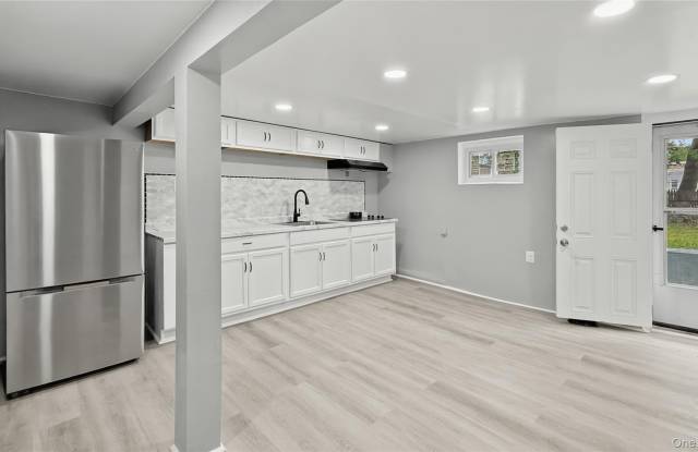 429 S 3rd Avenue photos photos