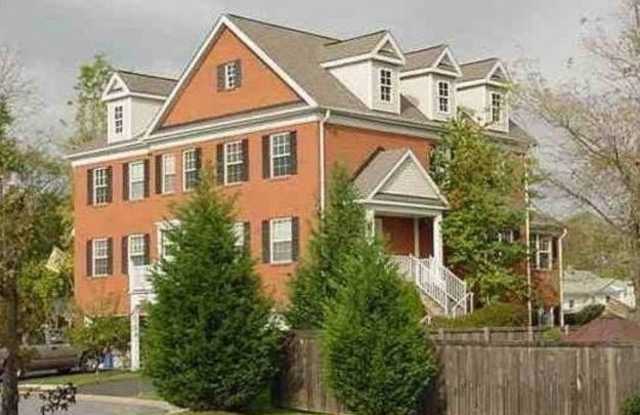 16 VICTORIA COURT photos photos
