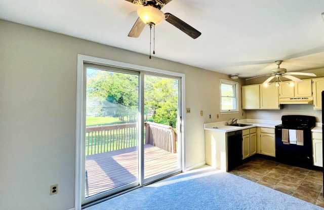 2509 RHOADS Rue Gallery 2