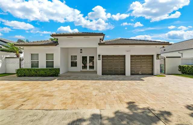 14813 NW 87th Pl photos photos