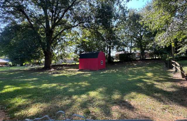 3 Bed and 2 Bath House in Shelby, NC Gallery 3